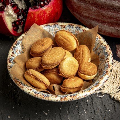 ОРЕШКИ СО СГУЩЁНКОЙ