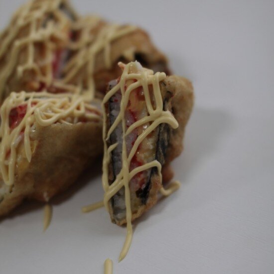 Сэндвич с копченным кальмаром