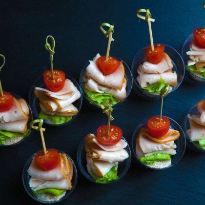 Канапе с карбонатом