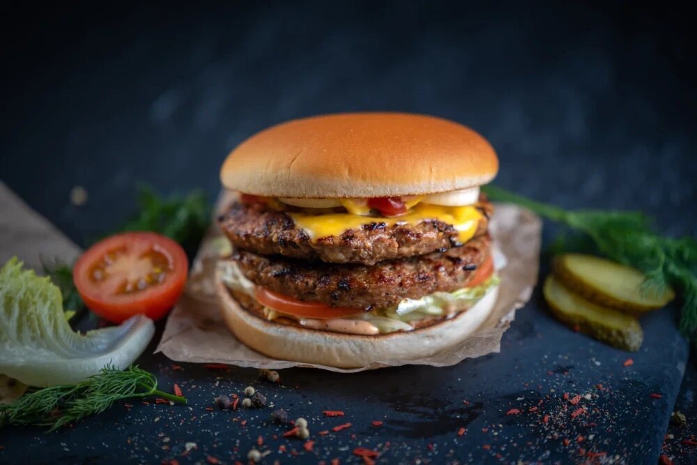 Джан Бургер со свининой