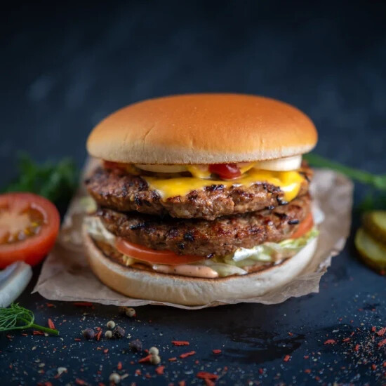 Джан Бургер со свининой