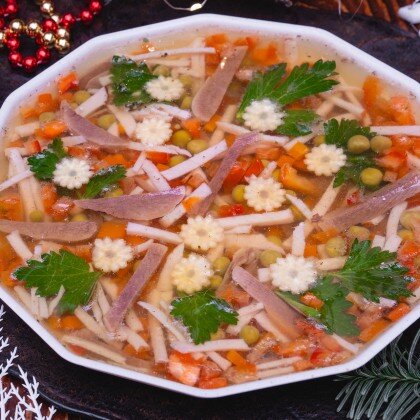 Заливное  с языком