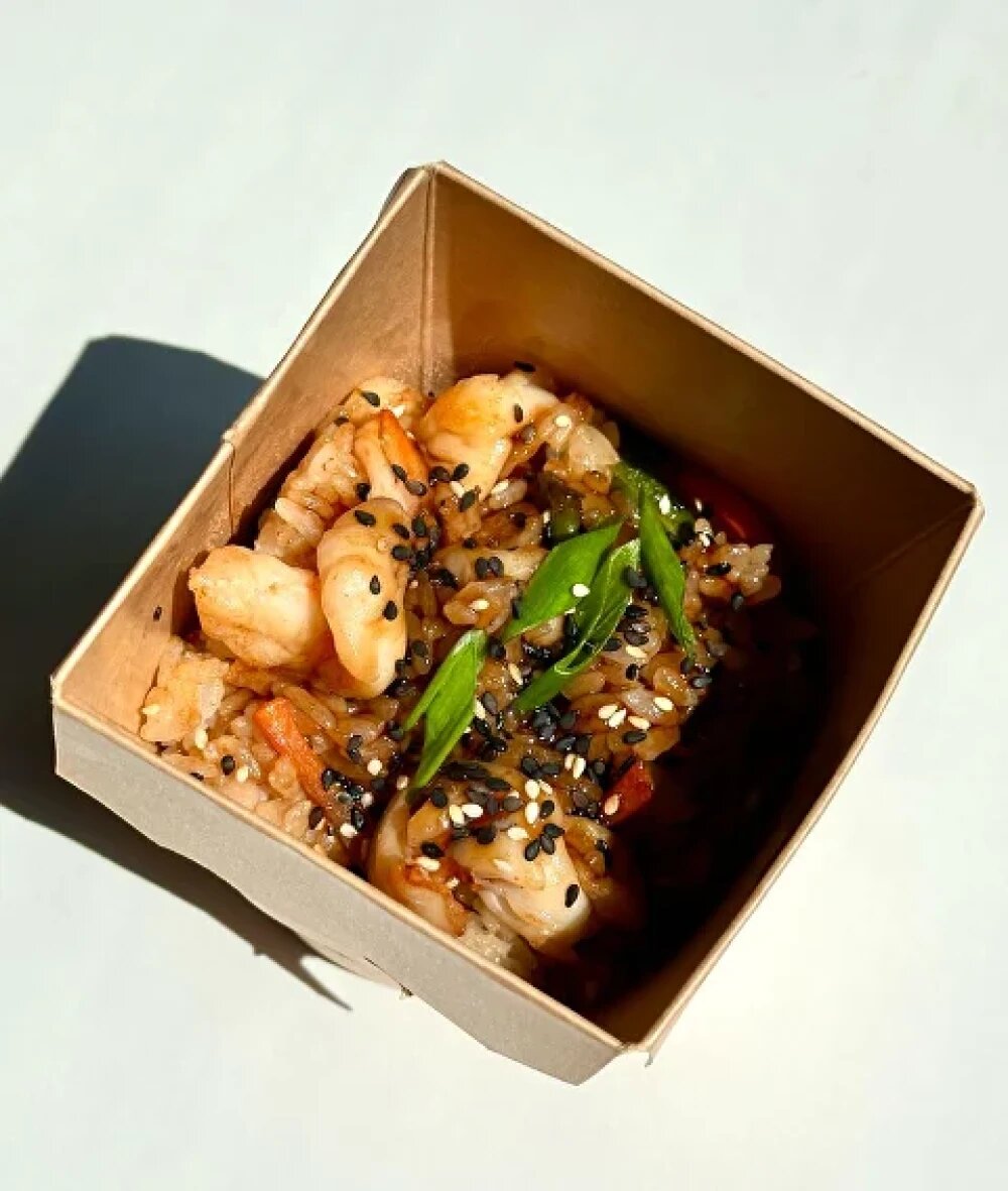 Вок Рис с креветками в Устричном соусе