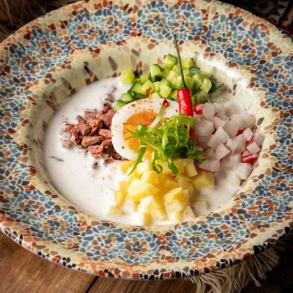 Окрошка на мацони с ростбифом