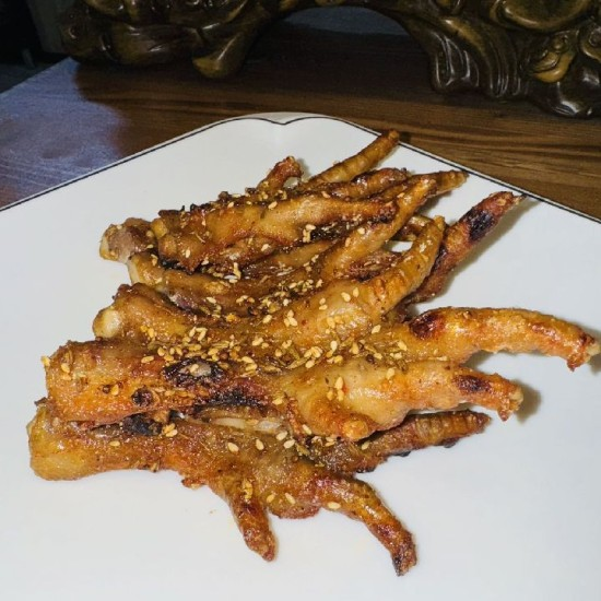 烤鸡爪子5串 / шашлык из куриных лапок