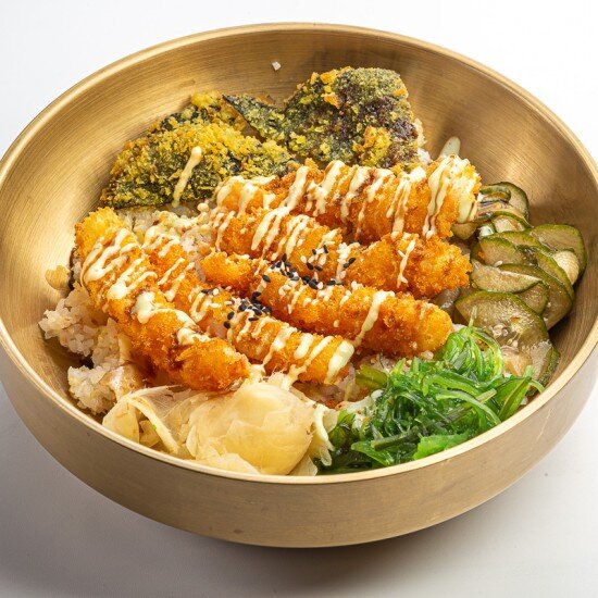 Креветки темпура на рисе