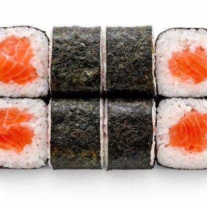 Маки с лососем