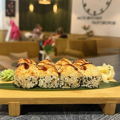 Запеченный сырный ролл с курицей