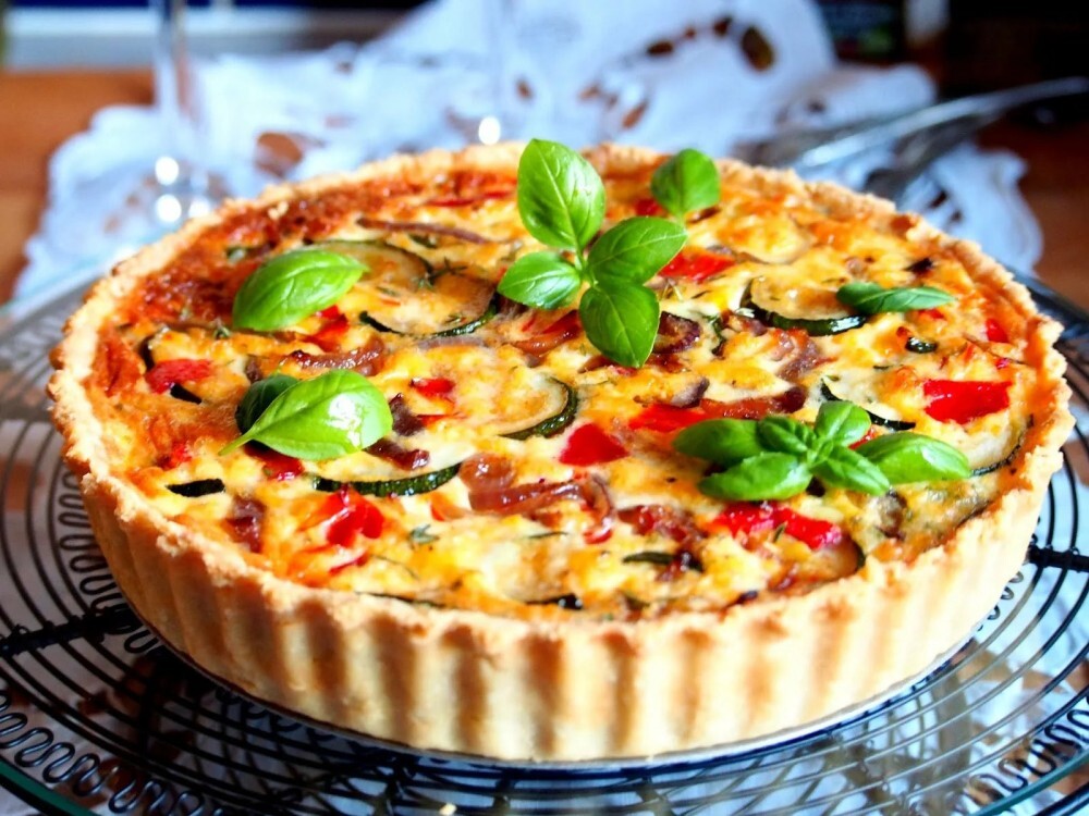 Киш с запеченными овощами