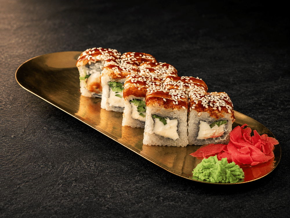 {Название}