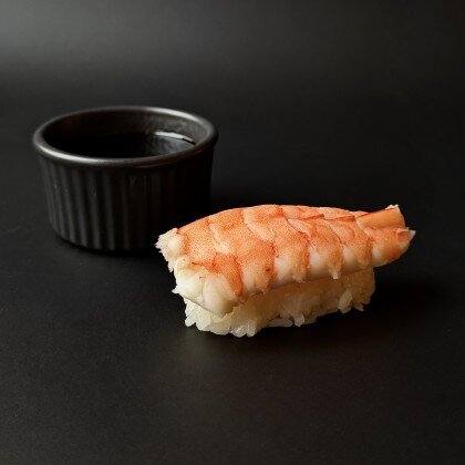 Суши с креветкой