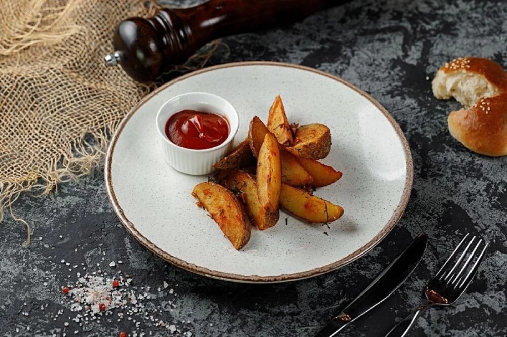 Картофель Айдахо с кетчупом