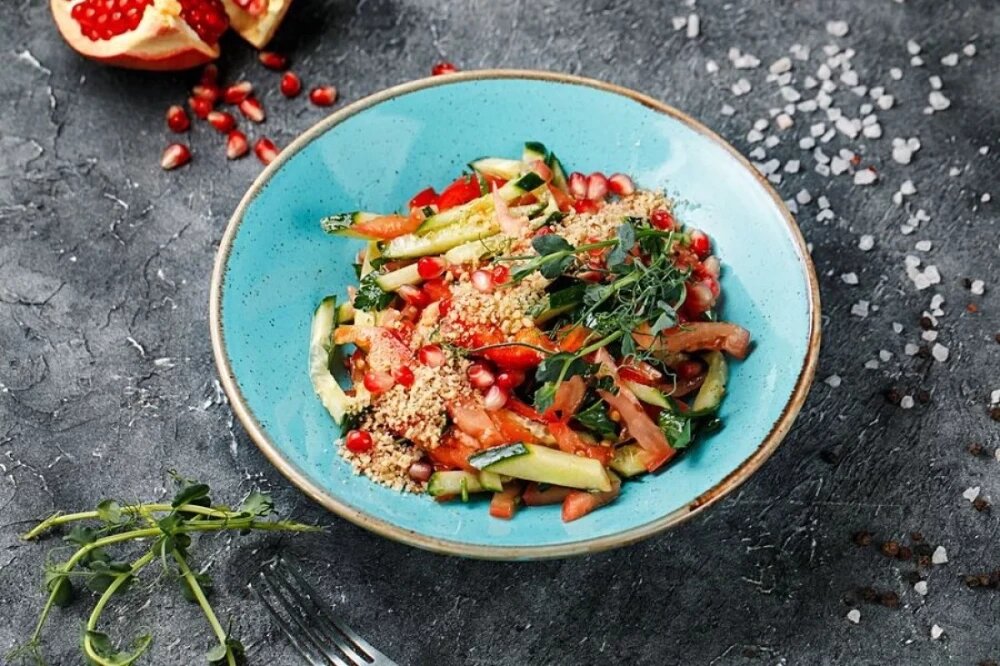 Салат Овощной с орехами