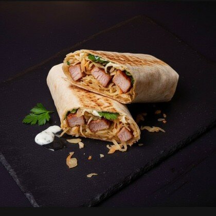 Шаурма со cвининой очень острая