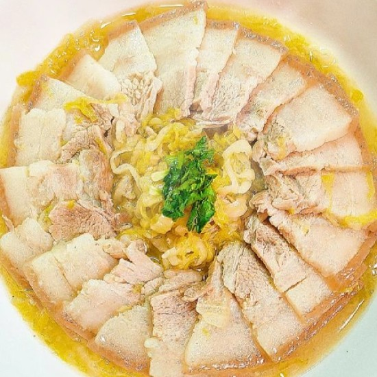 酸菜白肉 / Суп из свинины с килой капустой