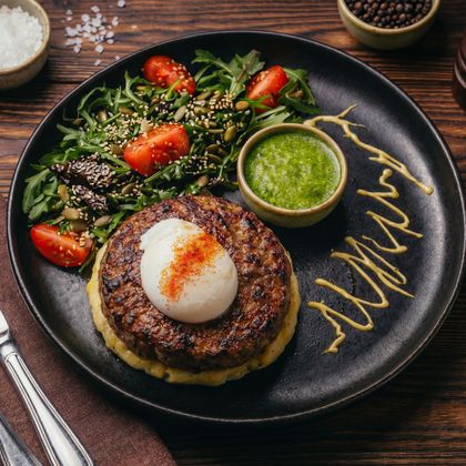 Фирменный бифштекс на мангале