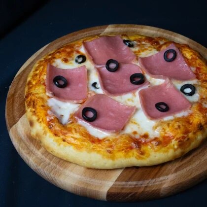 Пицца «Ветчина сыр»