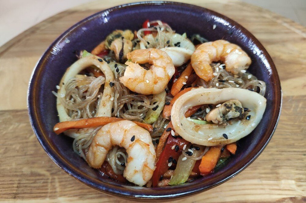 Удон с морепродуктами