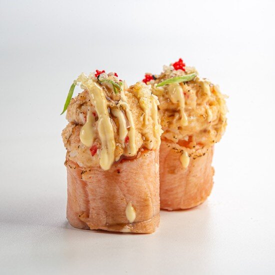 Половинка Фудзи с креветкой