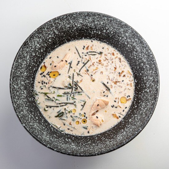 Суп сливочный с лососем