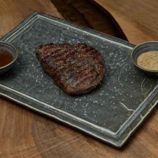 Пеппер стейк из мраморной говядины ANGUS