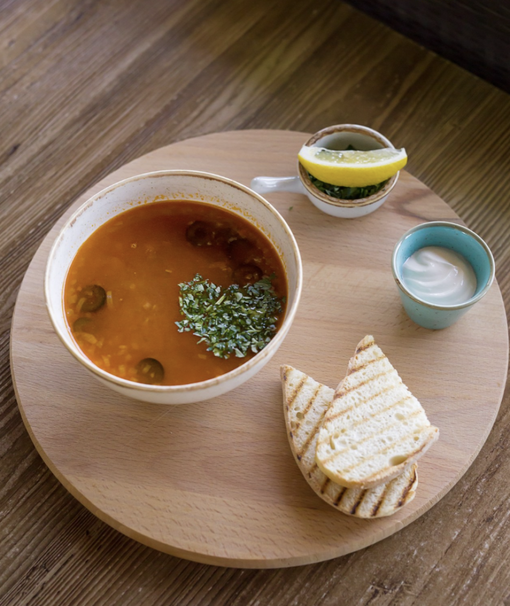 Солянка сборная мясная