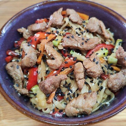 Удон со свининой