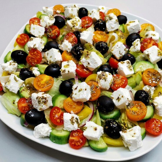 Салат греческий