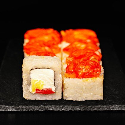 Тартар лосось шрирача