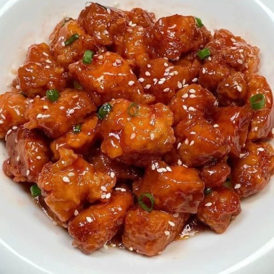 樱桃肉 / Свинина в кисло-сладком соусе "ВИШНЯ"