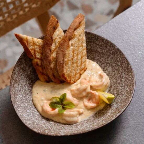 Креветки в соусе Дорблю