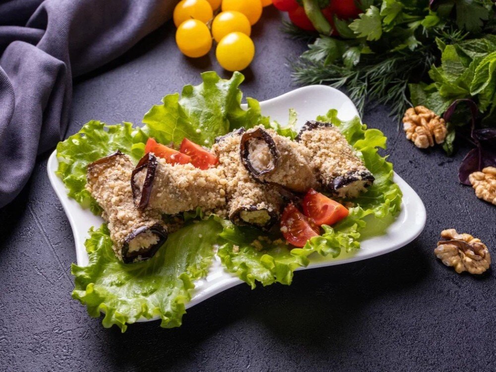 Рулетики из баклажанов