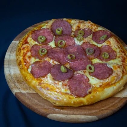 Пицца «Салями»