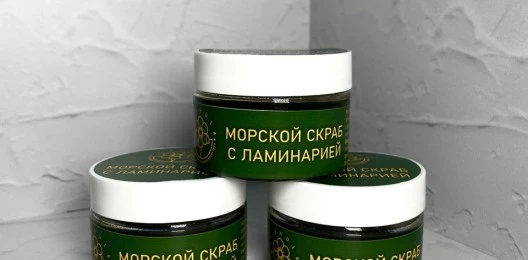 Морской скраб с ламинарией