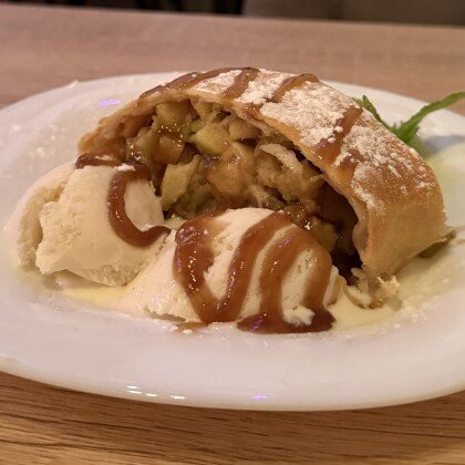 Яблочный штрудель