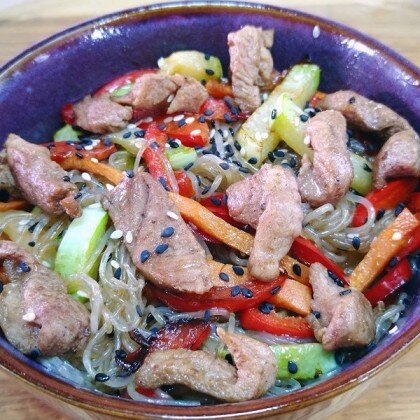 Фунчоза со свининой