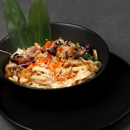 Рисовая лапша с говядиной