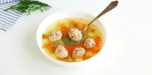 Суп с фрикадельками