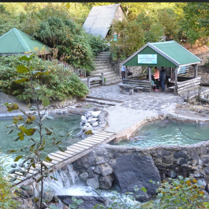 Термальные источники вулкана Баранского о. Итуруп, Курильские острова