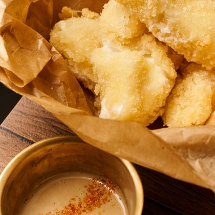 Хрустящая Моцарелла с японским айоли