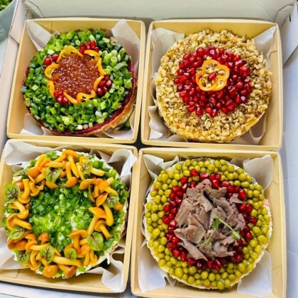 Салат с курицей и черносливом