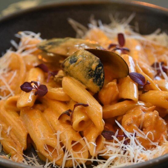 Пенне с морепродуктами