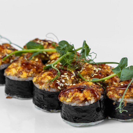 Запеченный спайси с угрем